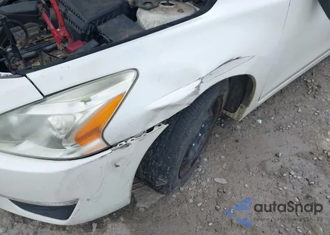 2013 Nissan Altima 2.5 S from USA, damaged, VIN 1N4AL3AP8DC281080